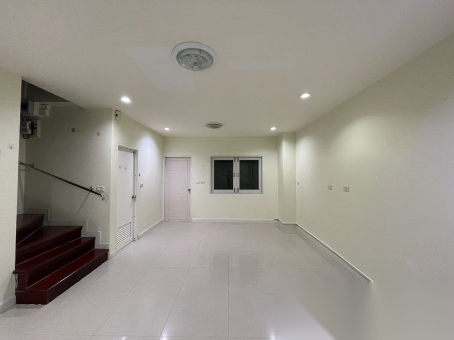 3 Bedroom Townhouse for sale at The Exclusive Town Home — photo 3